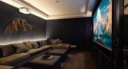 投影儀賽道的兩條活路：要么內(nèi)卷研發(fā)，要么躺平價格